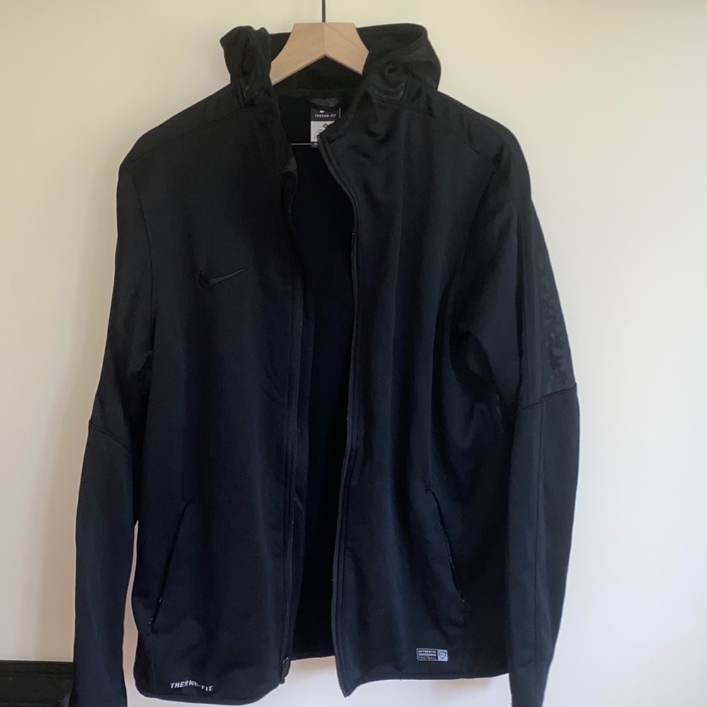 Men’s Nike Therma-fit Zip Up Hoodie